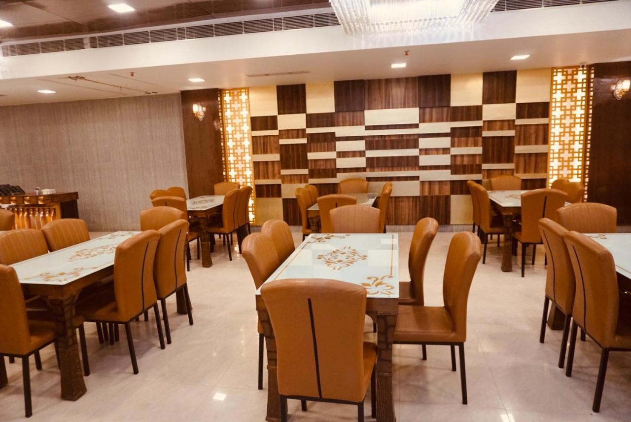 Amora Rooms Dwarka Nové Dillí Exteriér fotografie
