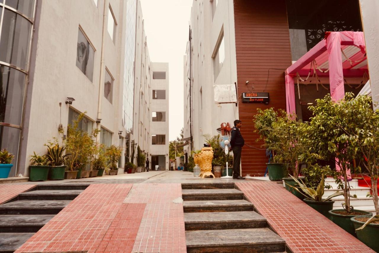 Amora Rooms Dwarka Nové Dillí Exteriér fotografie